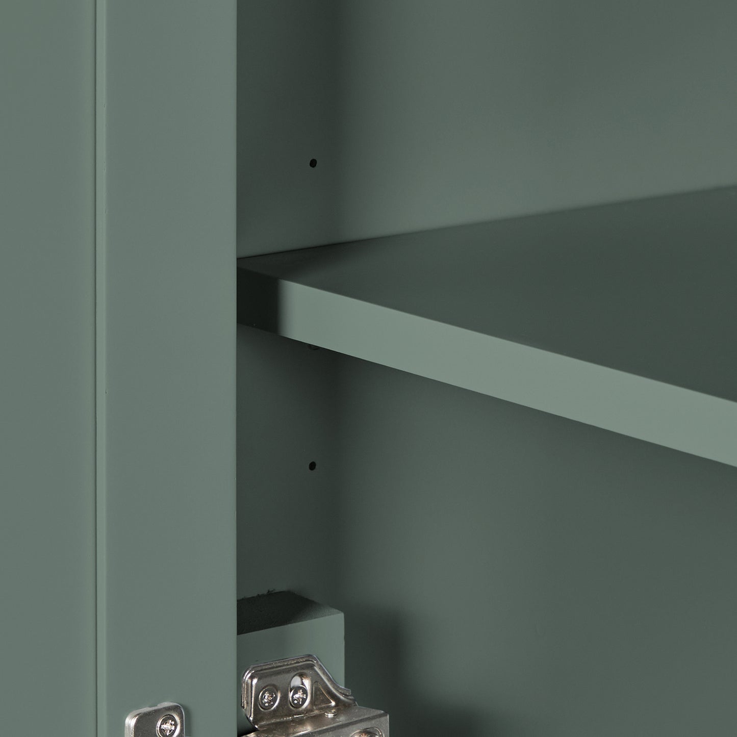 Beckford 2065-inch Vintage Green base cabinet on detail 2