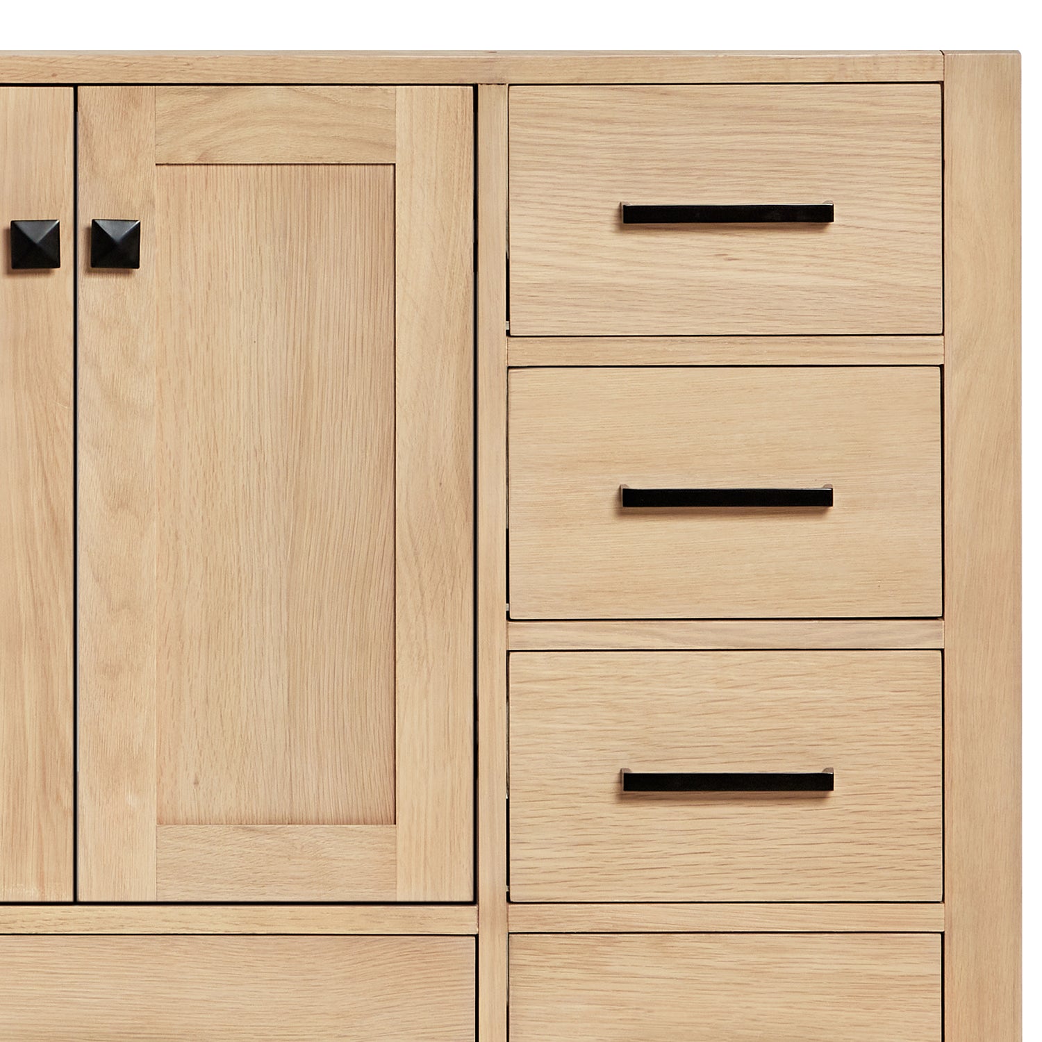 Beckford 36-inch Natural Oak base cabinet on detail 2