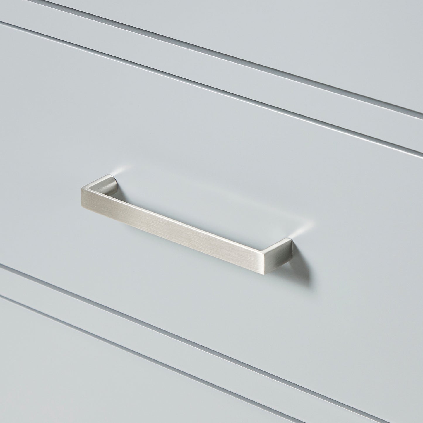 Beckford 2065-inch Grey base cabinet on detail 2