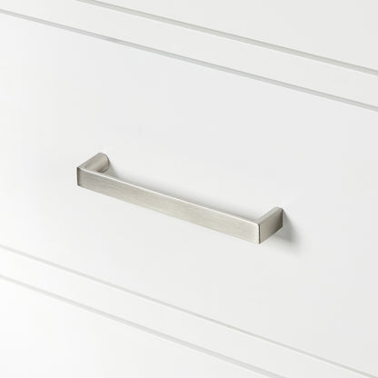 Beckford 2065-inch White base cabinet on detail 2