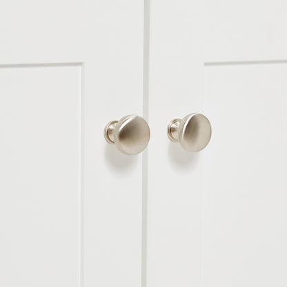 Bradford 30-inch White base cabinet on detail 2
