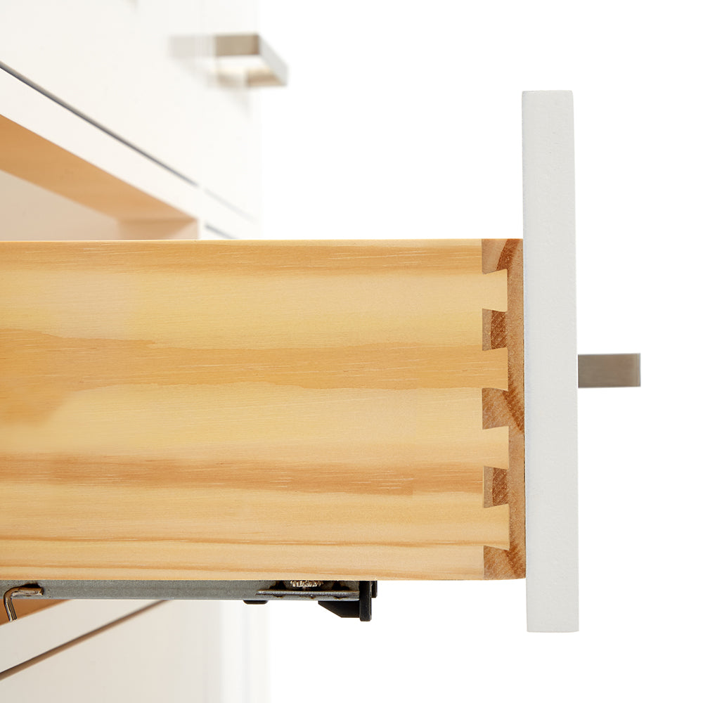 Alenza 42-inch White bathroom vanity on detail 1