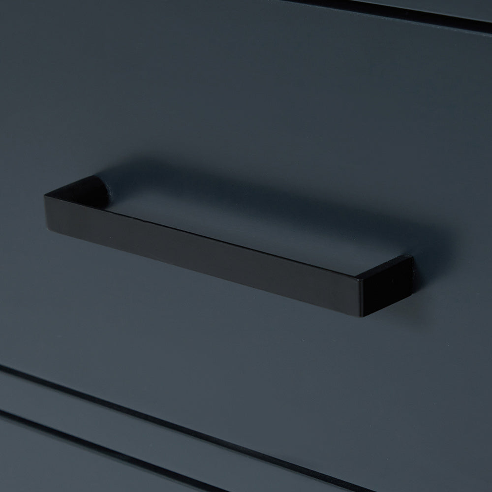 Isabella 30-inch Midnight Blue base cabinet on detail 2