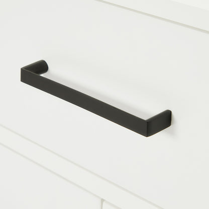 Isabella 30-inch White base cabinet on detail 3