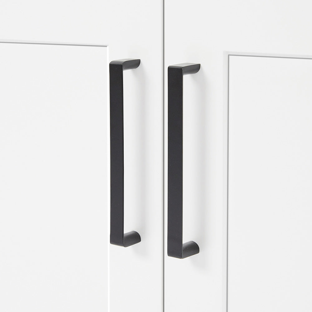 Isabella 42-inch White base cabinet on detail 3