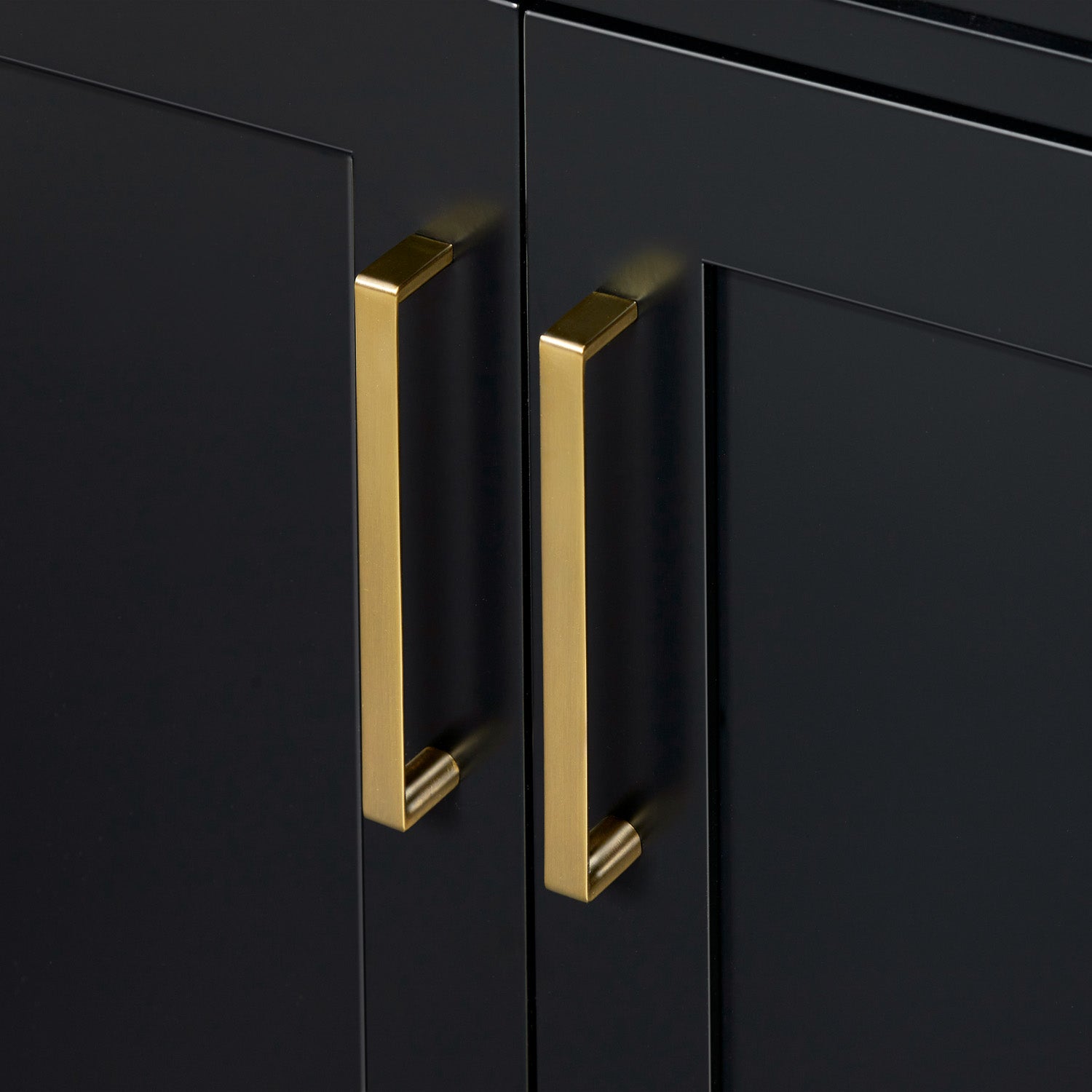 Isabella 60-inch Black base cabinet on detail 3