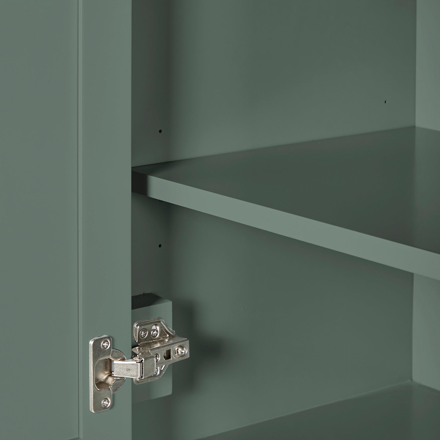 Isabella 2065-inch Vintage Green base cabinet on detail 2